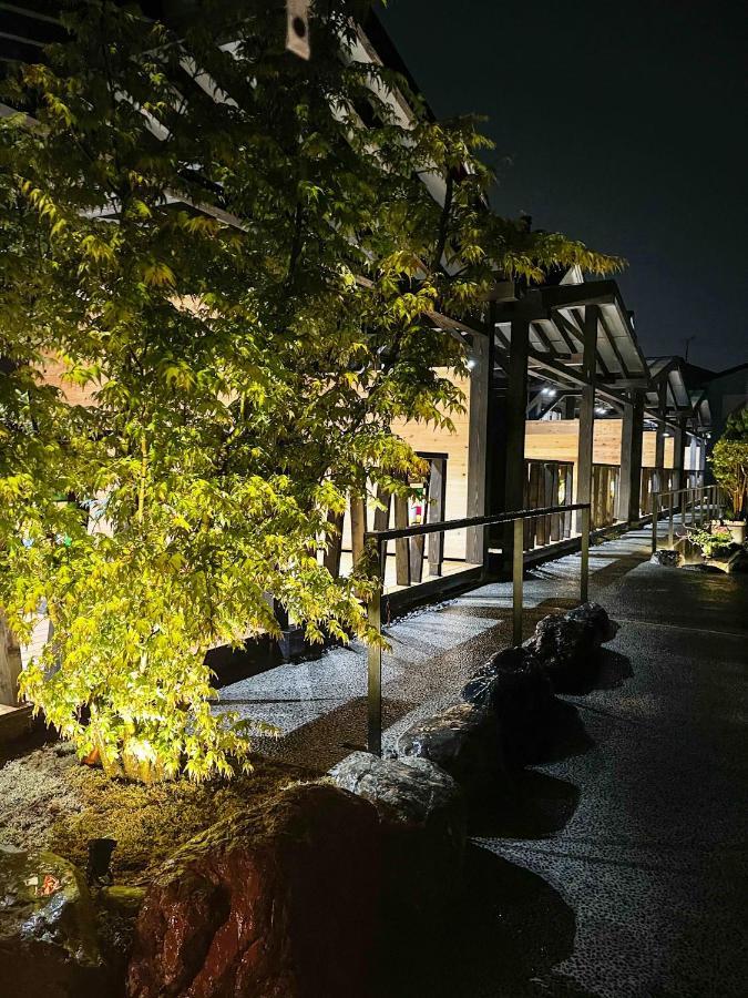 B&B Mikawa 5 - Villas With Bbq Terrace Kanazawa Eksteriør bilde